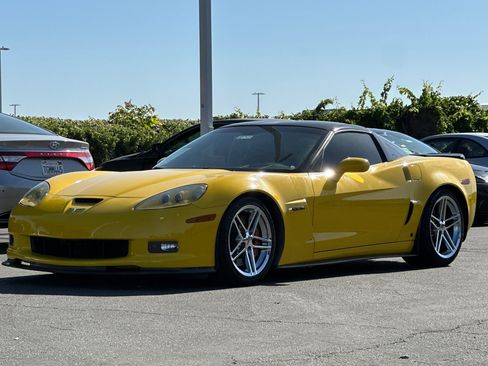 Used 2008 Chevrolet Corvette Z06 w/ Preferred Equipment Group RWD image 8