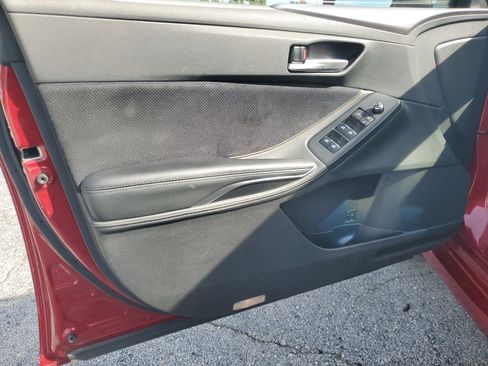 Used 2019 Toyota Avalon XSE w/ All Weather Liner Package image 10