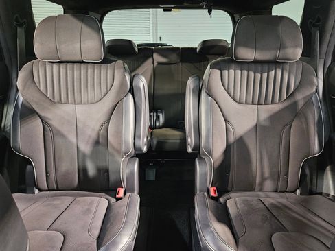 Used 2025 Hyundai Palisade Calligraphy AWD/4WD image 13