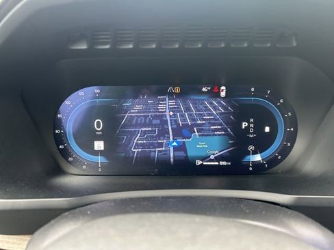 Used 2025 Volvo XC90 B6 Plus image 21