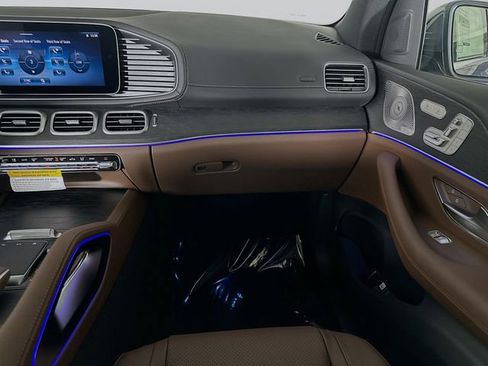 New 2026 Mercedes-Benz GLS 450 4MATIC image 24