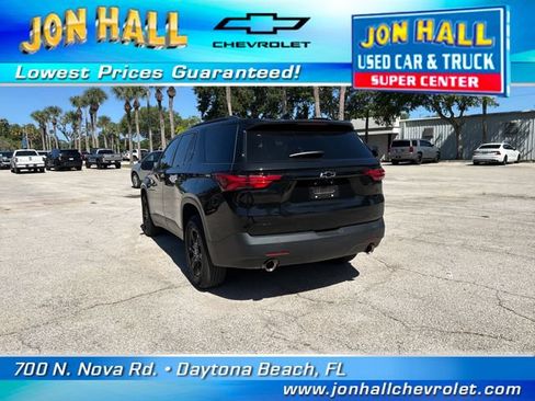 Used 2023 Chevrolet Traverse LS w/ Midnight/Sport Edition FWD image 7