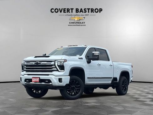 Used 2024 Chevrolet Silverado 2500 High Country w/ Technology Package AWD/4WD image 1