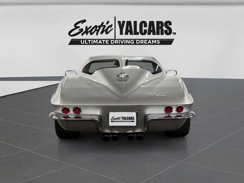 Used 2008 Chevrolet Corvette Coupe w/ Preferred Equipment Group RWD image 4
