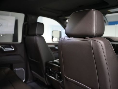 New 2026 GMC Sierra 2500 Denali w/ Denali Reserve Package image 19