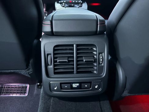 Used 2023 Audi RS e-tron GT image 25