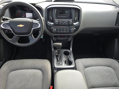 Used 2015 Chevrolet Colorado W/T w/ WT Convenience Package image 14