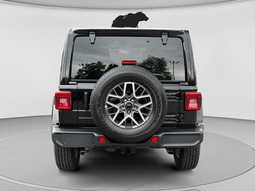 New 2026 Jeep Wrangler Unlimited Sahara AWD/4WD image 4