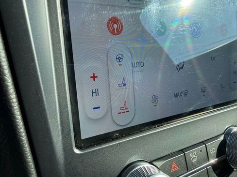 Used 2022 Ford Edge ST w/ Equipment Group 401A image 25