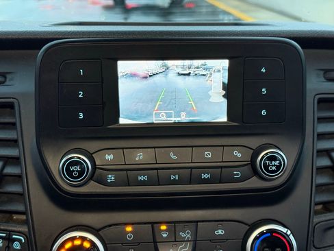 Used 2023 Ford Transit 250 Medium Roof image 28