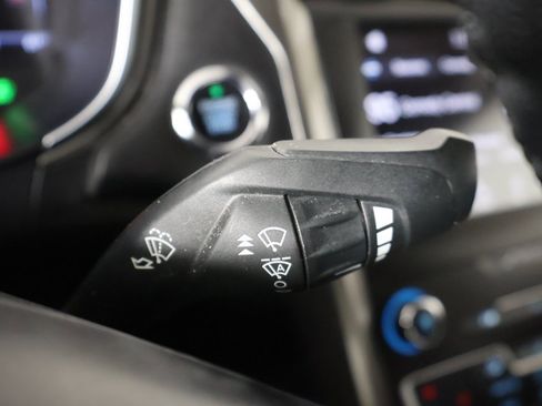 Used 2019 Ford Fusion SEL image 37