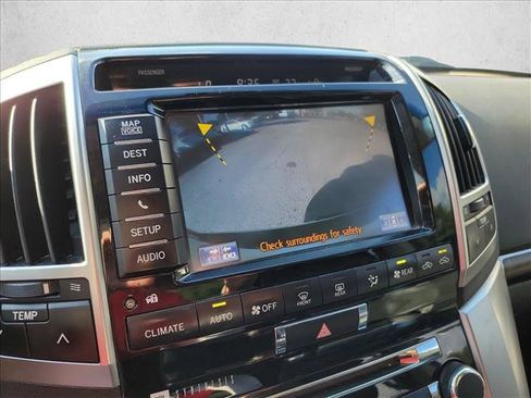 Used 2013 Toyota Land Cruiser AWD/4WD image 18