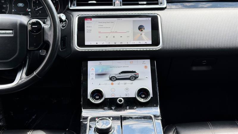 Used 2019 Land Rover Range Rover Velar S AWD/4WD image 26