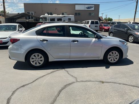 Used 2018 Kia Rio LX w/ LX Convenience Package FWD image 5