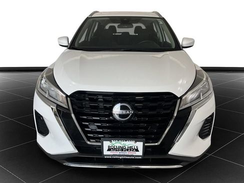 Used 2024 Nissan Kicks SV FWD image 8