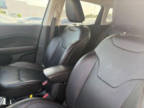 Used 2021 Jeep Compass Limited AWD/4WD image 5