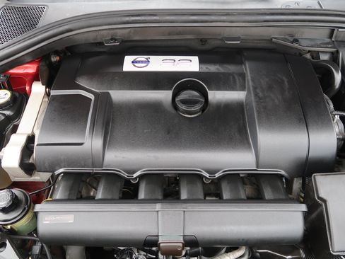 Used 2013 Volvo XC60 3.2 AWD/4WD image 41