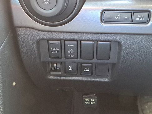 Used 2023 Nissan Titan PRO-4X w/ Pro-4x Convenience Package image 15