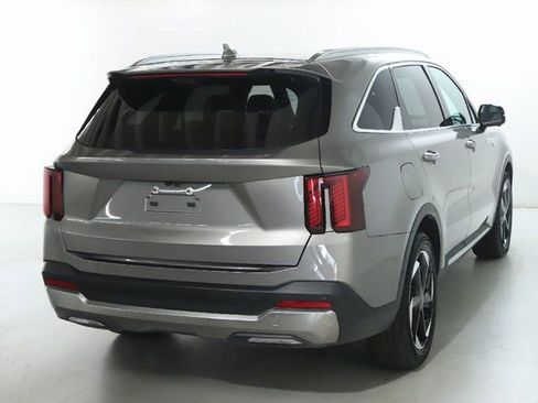 Used 2025 Kia Sorento SX Prestige AWD/4WD image 49
