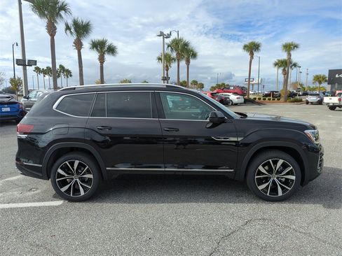 New 2026 Volkswagen Atlas SEL Premium R-Line image 3