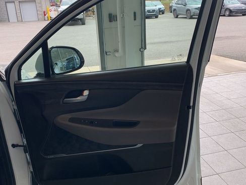 Used 2019 Hyundai Santa Fe SEL image 23