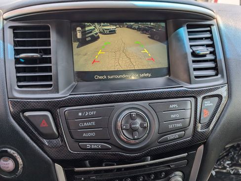 Used 2020 Nissan Pathfinder SV w/ Rock Creek Edition FWD image 24