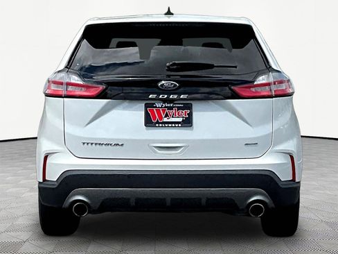 Used 2021 Ford Edge Titanium AWD/4WD image 5