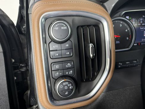 Used 2021 Chevrolet Silverado 2500 High Country w/ Z71 Off-Road Package AWD/4WD image 25