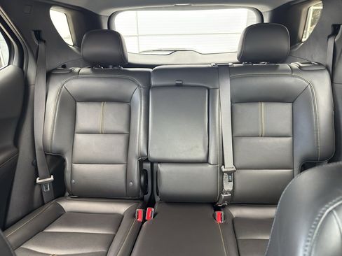 Used 2022 Chevrolet Equinox Premier FWD image 27
