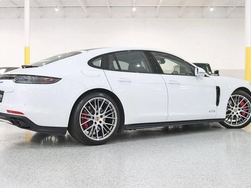 Used 2022 Porsche Panamera GTS AWD/4WD image 9