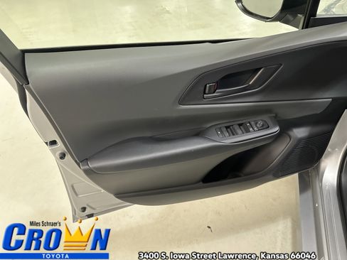 New 2026 Toyota Prius LE image 17