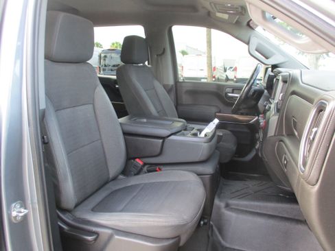 Used 2019 Chevrolet Silverado 1500 RST w/ All-Star Edition RWD image 14