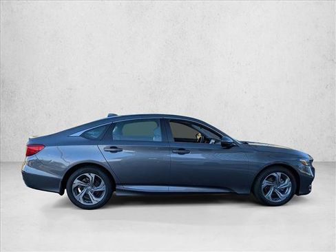 Used 2018 Honda Accord EX-L image 4
