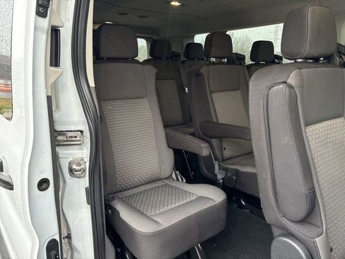 Used 2023 Ford Transit 350 XLT image 18