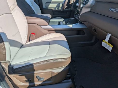 New 2026 RAM 3500 Laramie AWD/4WD image 30