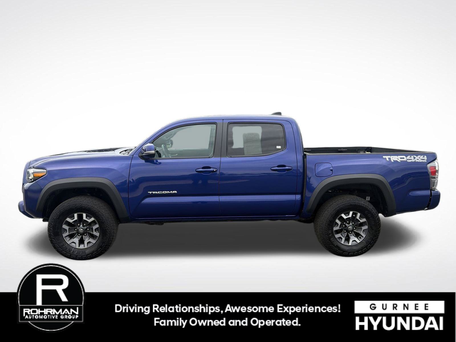 Used 2023 Toyota Tacoma TRD Off-Road w/ TRD Premium Off Road Package AWD/4WD image 6