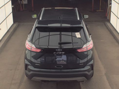 Used 2023 Ford Edge SEL AWD/4WD image 15
