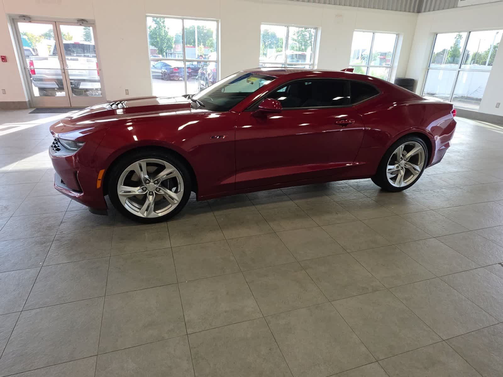Used 2021 Chevrolet Camaro LT RWD image 13