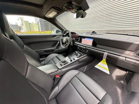 Certified 2026 Porsche 911 Carrera GTS image 38