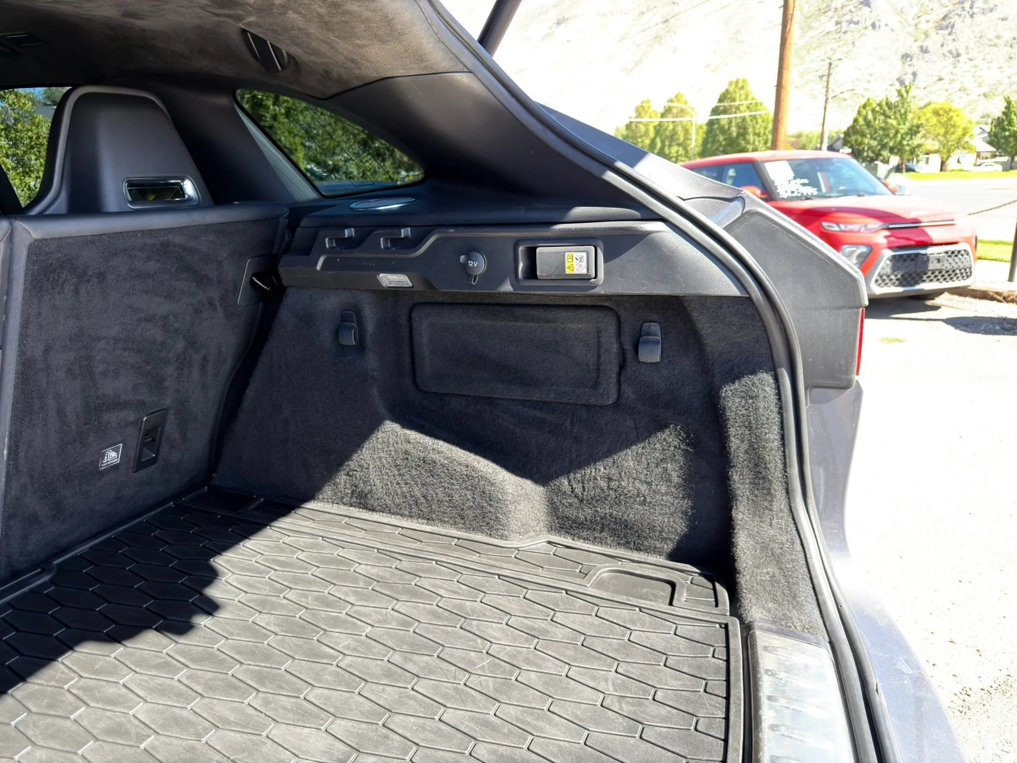 Used 2020 Jaguar F-PACE SVR AWD/4WD image 22