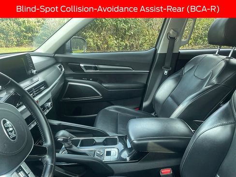 Used 2020 Kia Telluride LX AWD/4WD image 7