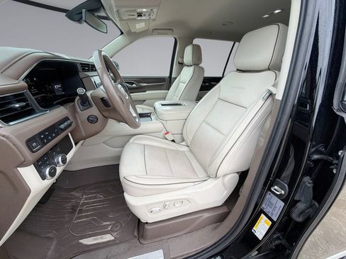 Used 2022 GMC Yukon Denali AWD/4WD image 30