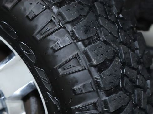 Used 2015 GMC Sierra 2500 SLE w/ SLE Preferred Package image 44