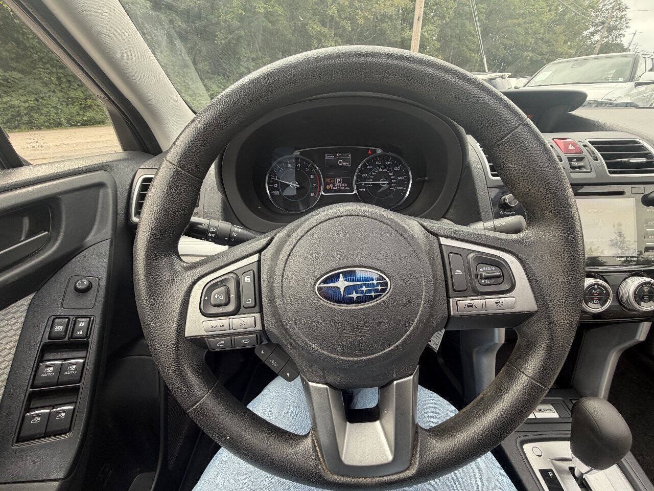Used 2018 Subaru Forester 2.5i Premium AWD/4WD image 14