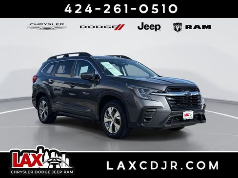 Used 2024 Subaru Ascent Premium w/ Convenience Package image 1