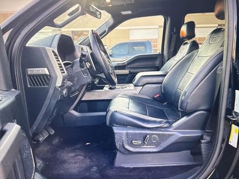 Used 2017 Ford F150 Raptor w/ Equipment Group 802A Luxury image 8