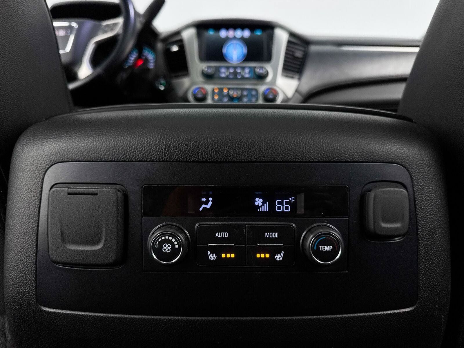 Used 2018 GMC Yukon SLT AWD/4WD image 27