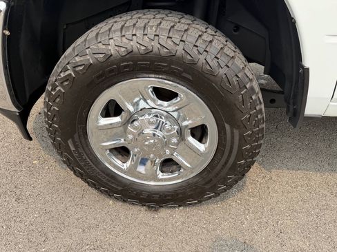 Used 2023 RAM 2500 Tradesman w/ Chrome Appearance Group AWD/4WD image 52