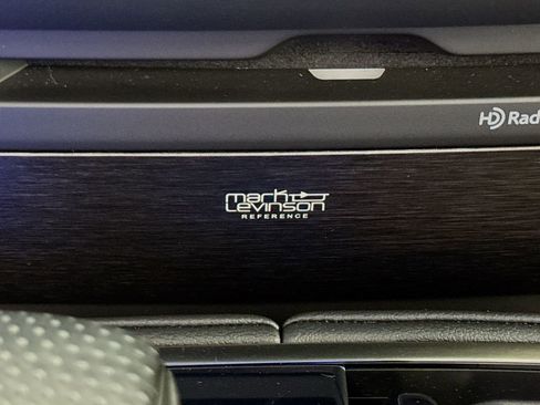 Used 2022 Lexus LS 500 F Sport w/ Accessory Package (Z1) image 24