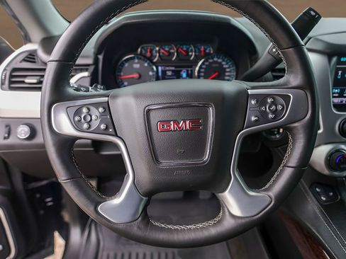 Used 2018 GMC Yukon SLT RWD image 12